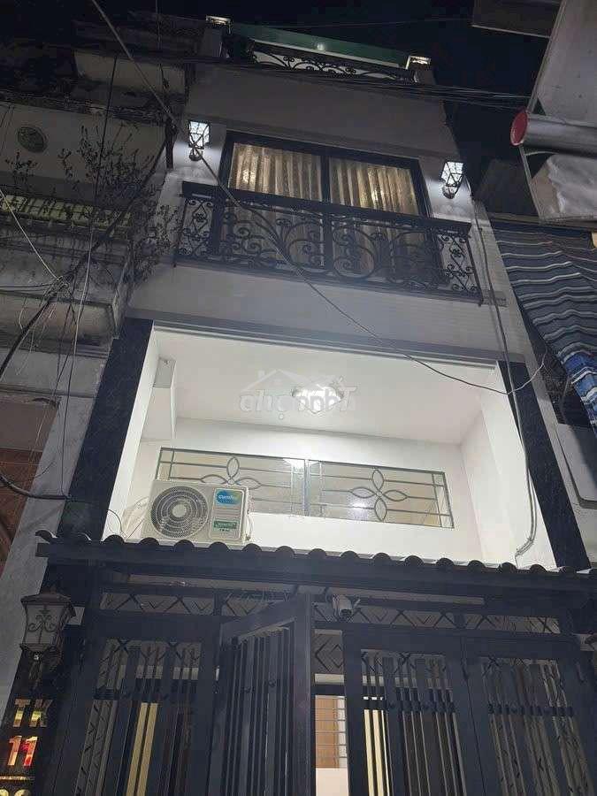 Bến chương dương. q1. 4 tầng 5pn. giá chỉ. 6.6 tỷ