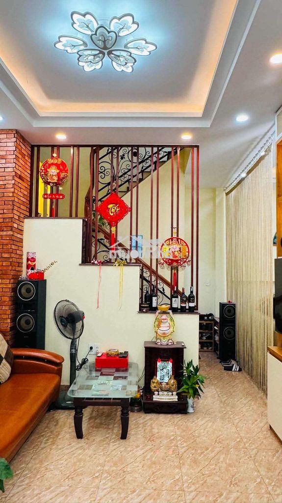 Nhỉnh 6 tỷ, 60m2, 4 tầng, ngang tận 7m rất thoáng - 4
