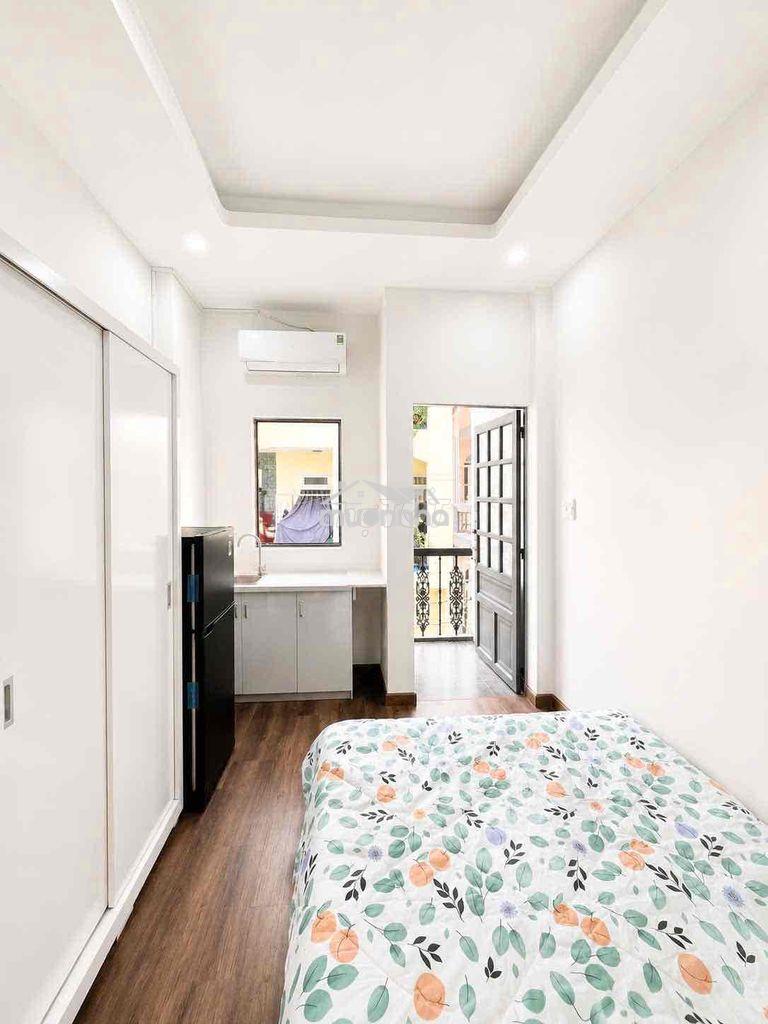 Cho thuê phòng full nội thất ban công thoáng ngay cv lê thị riêng