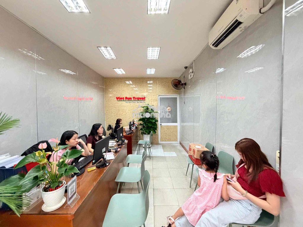 6 lầu, có thang máy, căn góc 2 mặt tiền hẻm xe hơi, - 2
