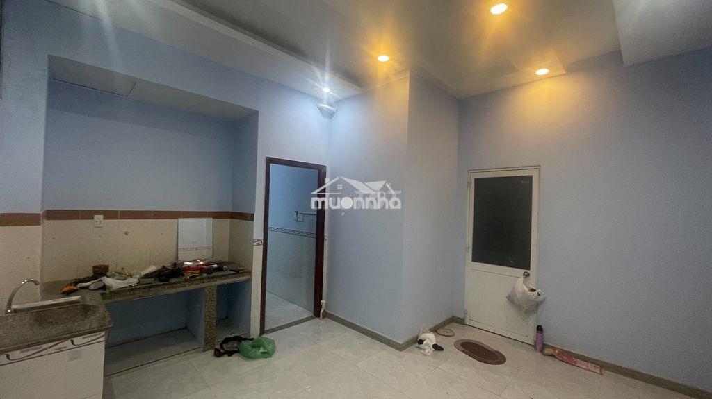 Phòng ngủ tách bếp siêu to trung tâm quận 3 - 4