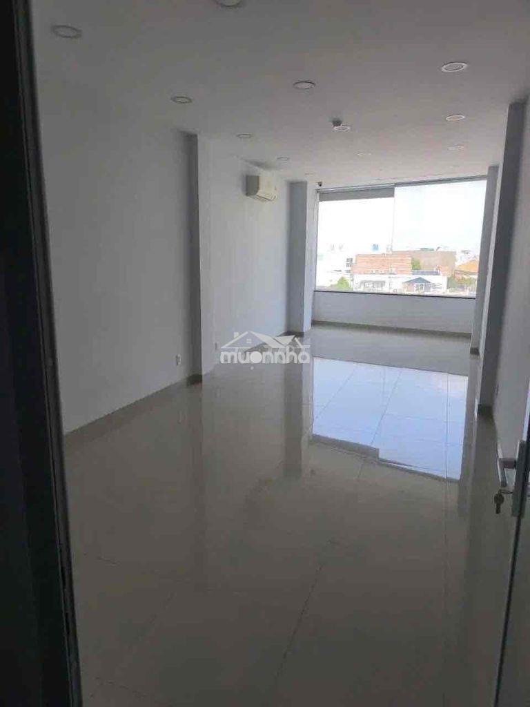Cho thuê văn phòng 12tr/ sàn 100m2 _ nơ trang long_ bình thạnh