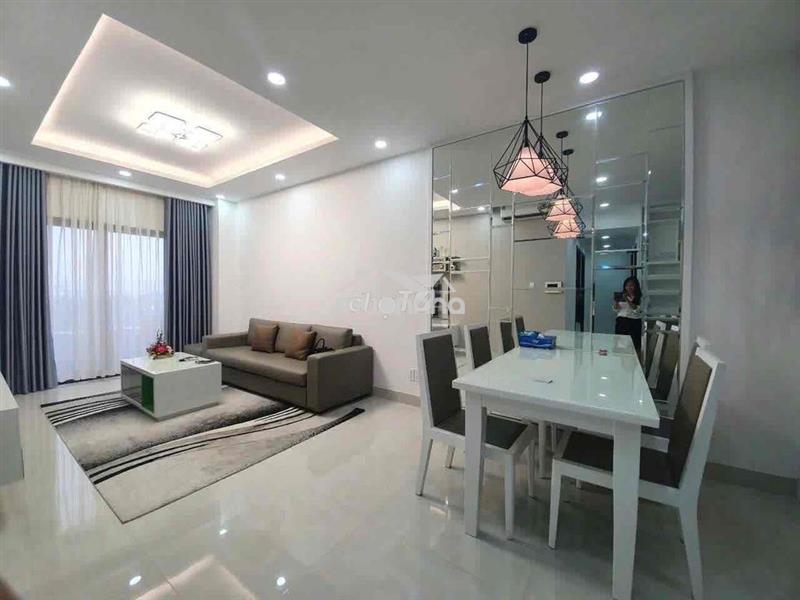 Căn hộ cao cấp nhà đẹp 2 phòng ngủ view công viên thoáng mát