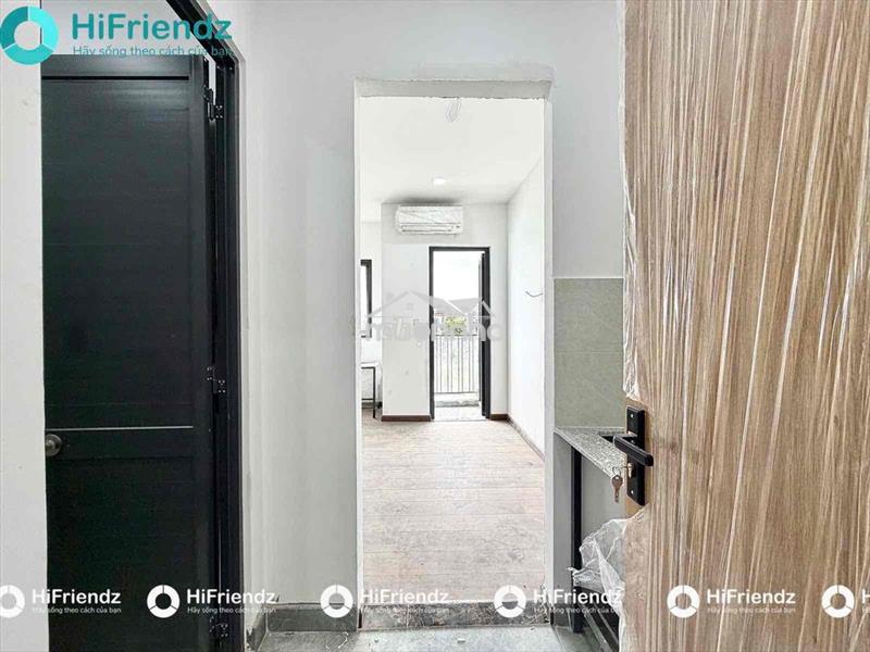 Cho thuê chdv mới xây ban công full nội thất gần đh nguyễn tất thành