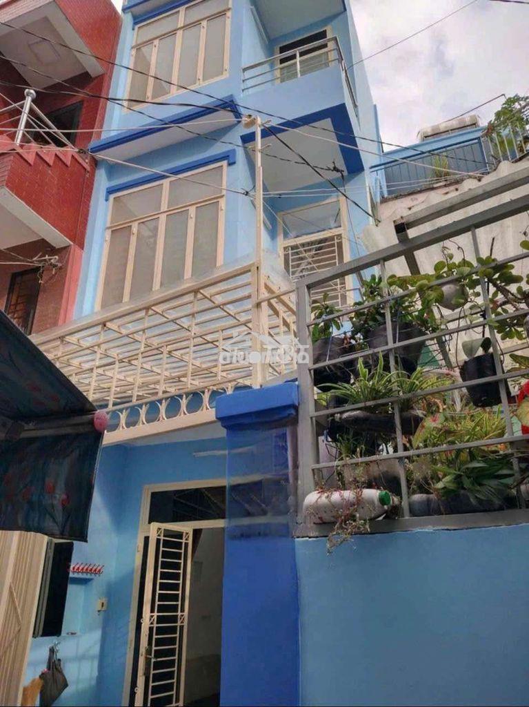 Nhà mới thông thoáng - 1 trệt 2 lầu, 4pn 3vs