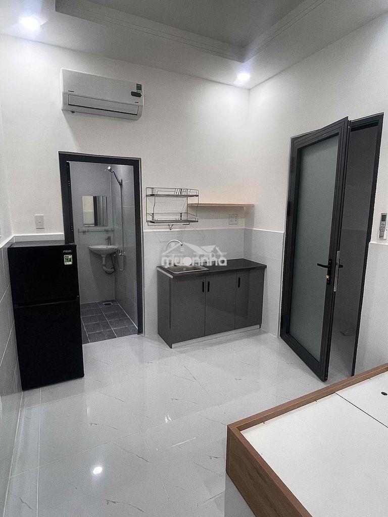 Phòng studio full nội thất thang máy - 4