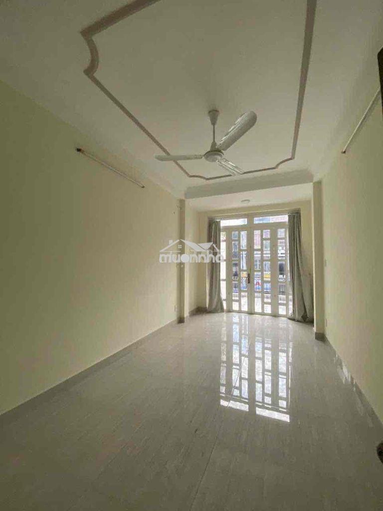 Cho thuê nhà 4 tầng hẻm xe hơi xô viết nghệ tĩnh-ngay q1 giá chỉ: 17tr