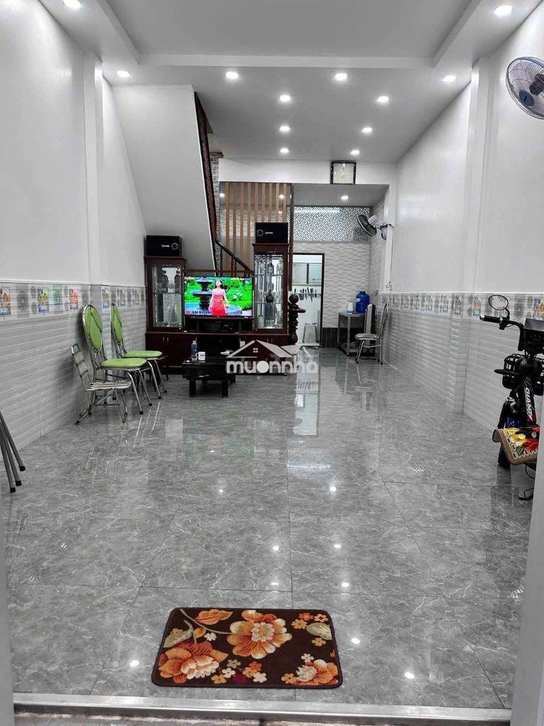 Cho thuê nhà fun nôi thất giá rẻ