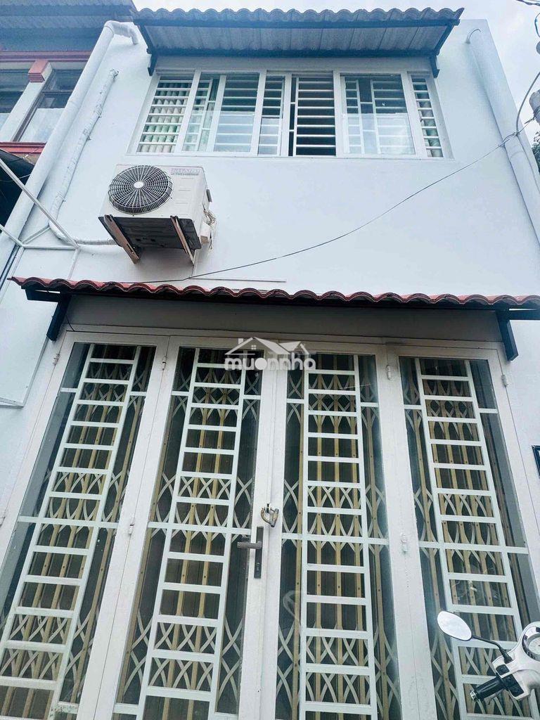 Nhà 2 tầng ngay vincome lê văn việt chỉ 3.57 tỷ