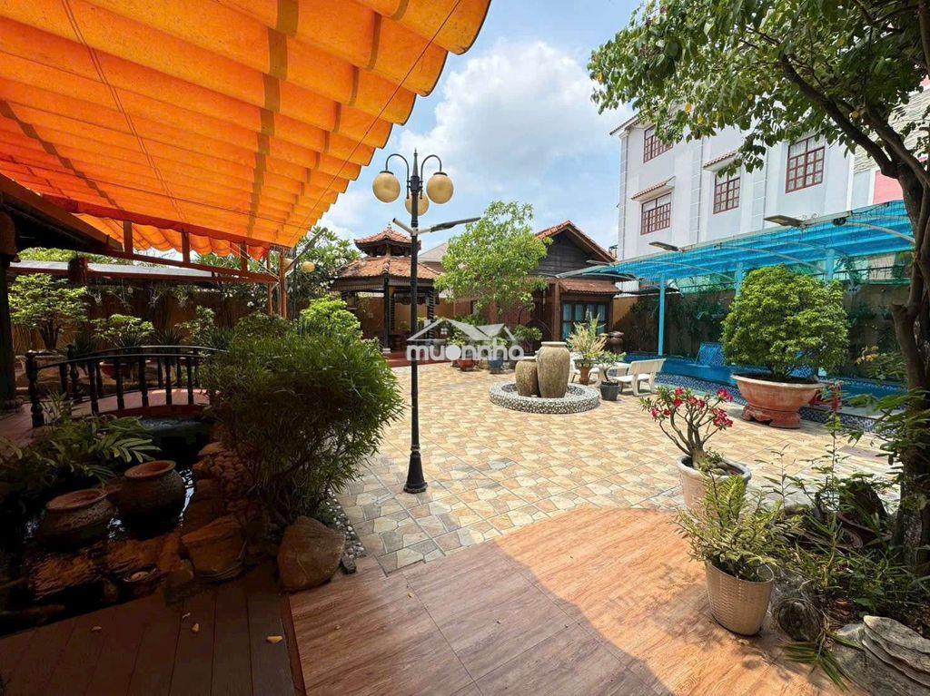 Biệt thự sân vườn 650m2, ở, kd cafe, vpct - 2
