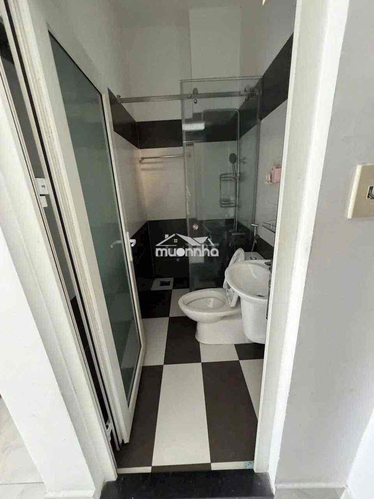 Cho thuê nhà 2lầu sân phơi 3pn.3wc sẵn nội thất 13tr - 4