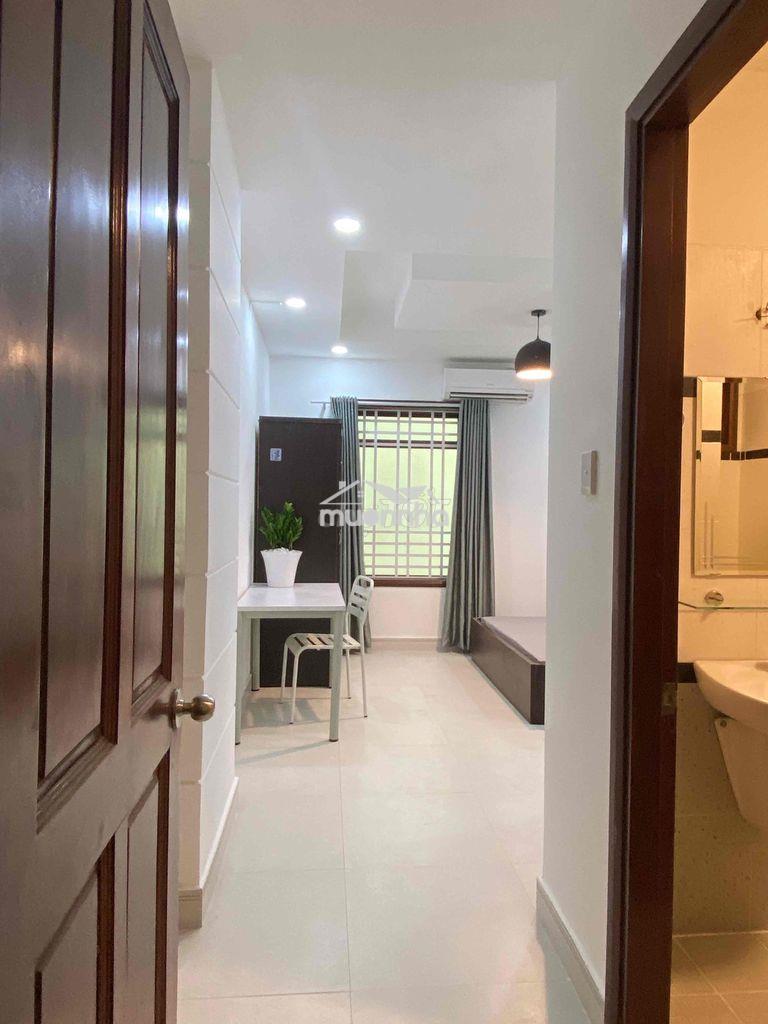 Phòng full nội thất ở cô giang q1- trống sẵn