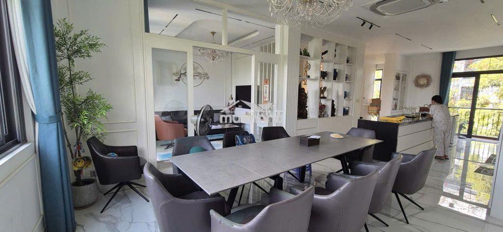 Bán nhà 6 tầng có thang máy nội thất cao cấp - khu vinhomes quận 9  - 2