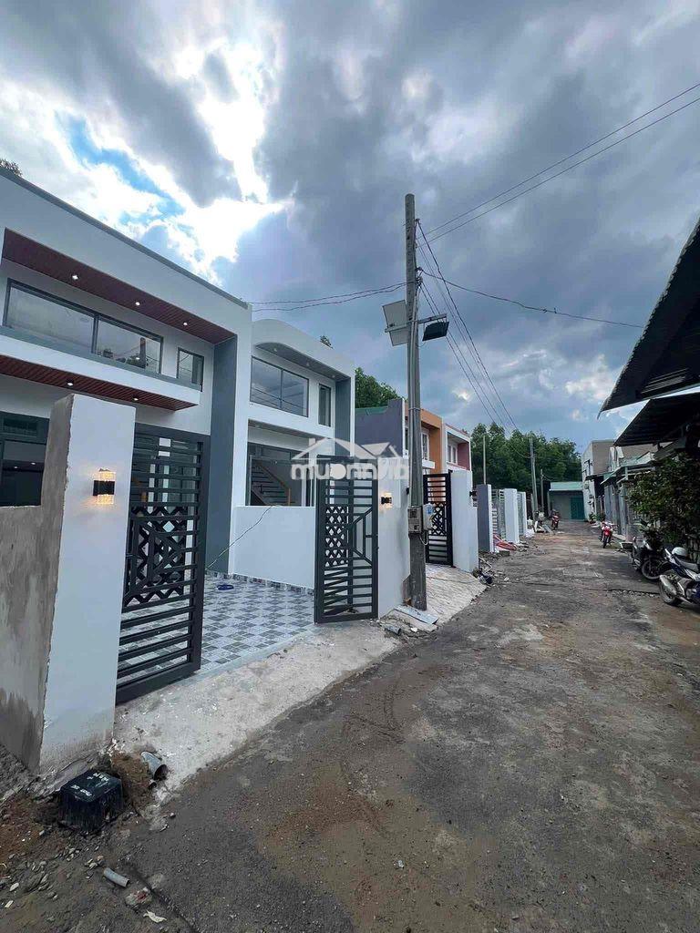 Nhà hoàn thiện