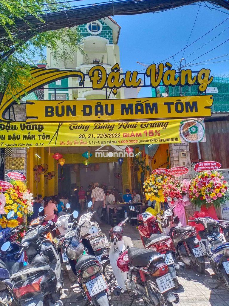 Sang quán bún đậu, nem nướng nha trang đường nguyễn văn quá