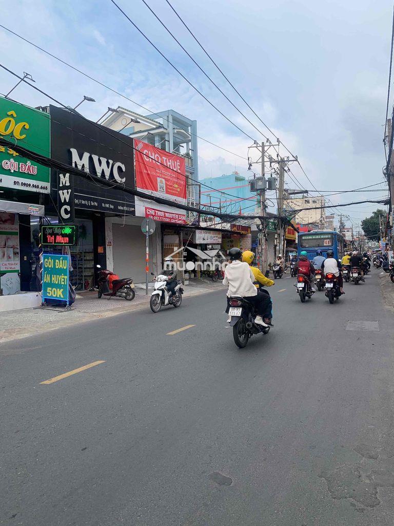 Nhà đồng đen 2 lầu sân thượng 3 phòng ngủ - 3