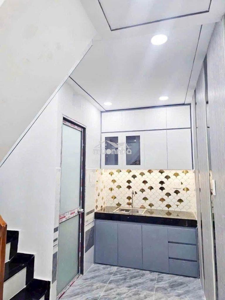 Nhà nguyên căn - 3