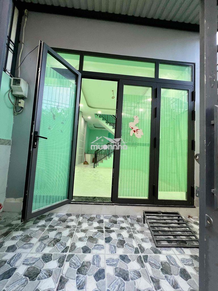 Cho thuê nhà dt 4x20 1trệt 1lầu 2pn 2wc có sân sau trồng cây xây 4x13 - 2