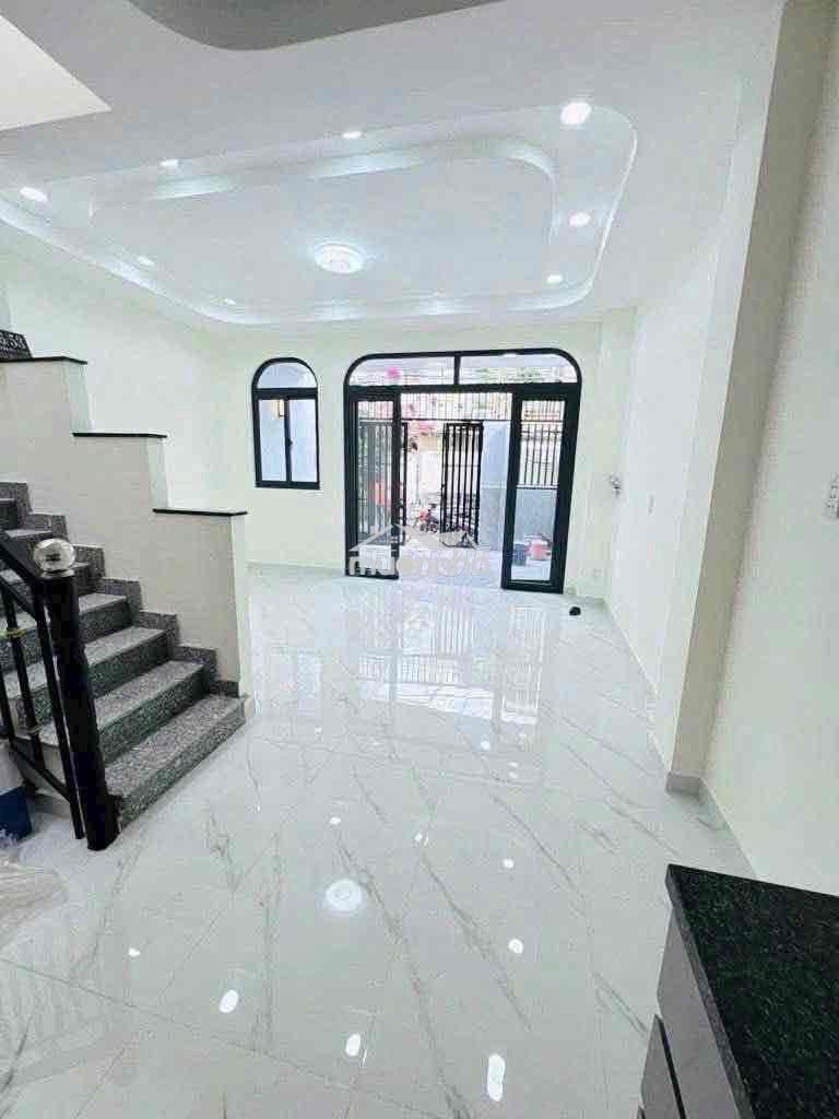 Nguyễn căn ngay trung tâm lê quang định - phạm văn đồng 3pn-4wc riêng - 2