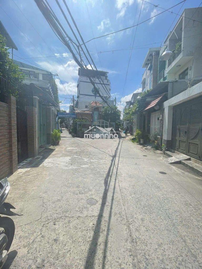 Hẻm xe hơi 145m ngang 5m9 không quy hoạch q4