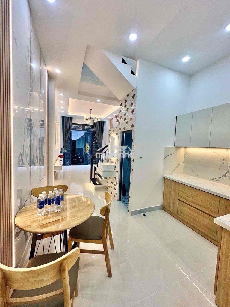 Nhà 2 tầng mới keng ngay cv tân trụ tân bình-ô tô đỗ cửa-nở hậu tài lo