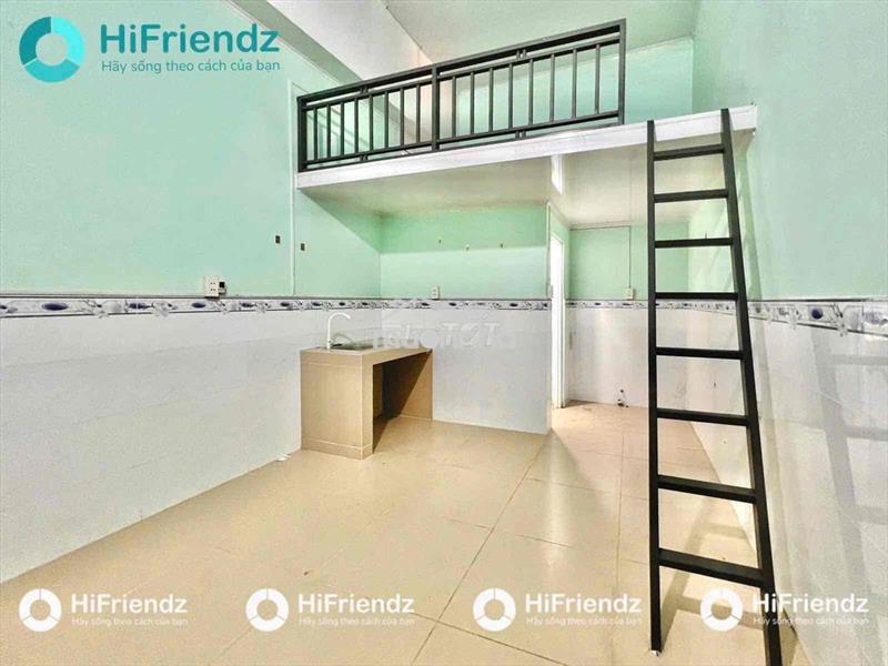 Phòng trọ sinh viên - mới xây - sẵn máy lạnh - gác cao - cách vhu 800m