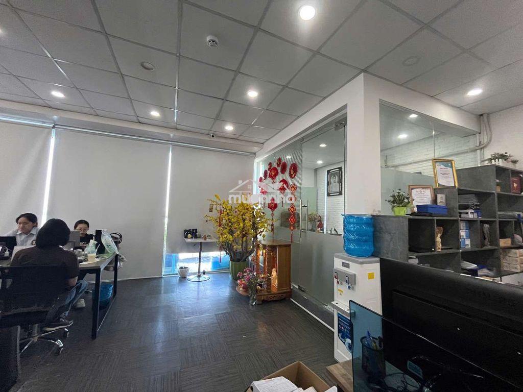 Văn phòng – tòa nhà  nguyễn xí, bình thạnh
🏢 diện tích: 151m - 3