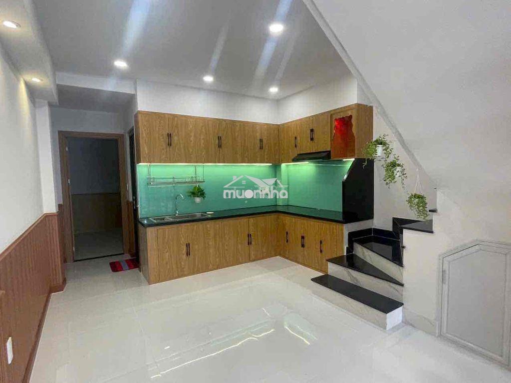 Bán nhà 3 tầng đối diện gigamall thủ đức . chỉ 6.5tỷ - 2