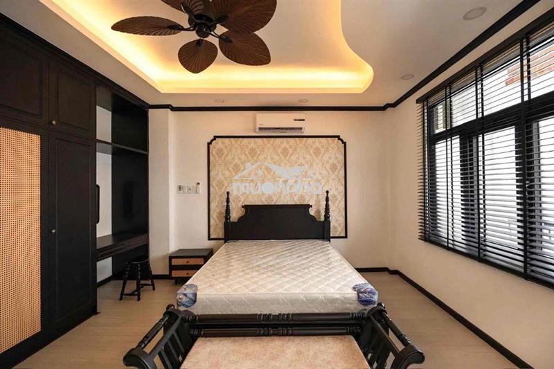 Cho thuê căn hộ 1 phòng ngủ có ban công lớn thoáng mát q3