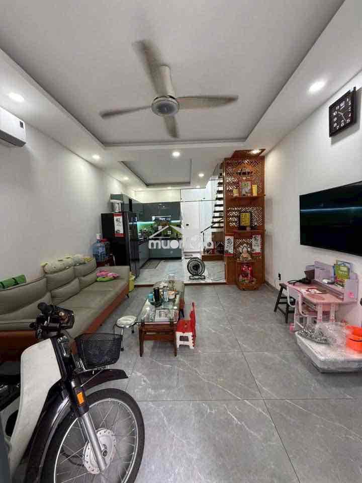 Chính chủ gửi bán nhà hẻm đường lạc long quân quận 11 - 2