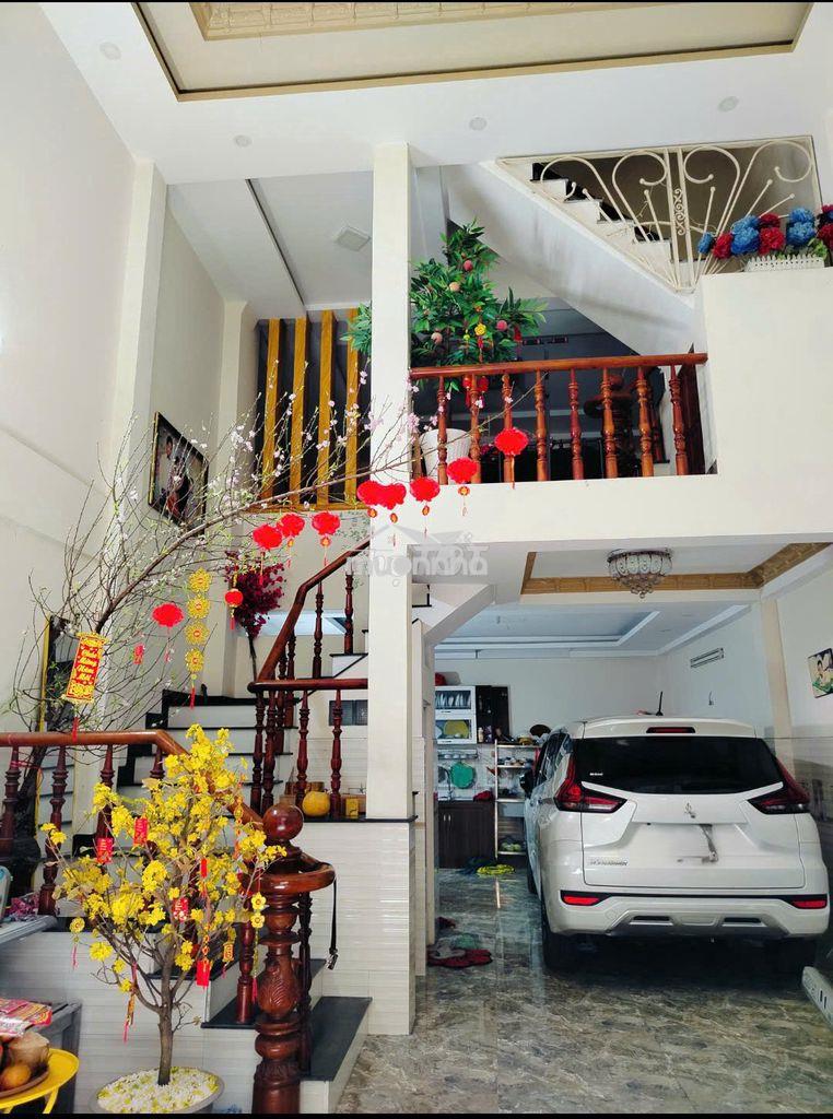 Cho thuê nhà 1 trệt 1 lừng 2 lầu 4 phòng ngủ, 4 wc, 5x12 m2 - 2
