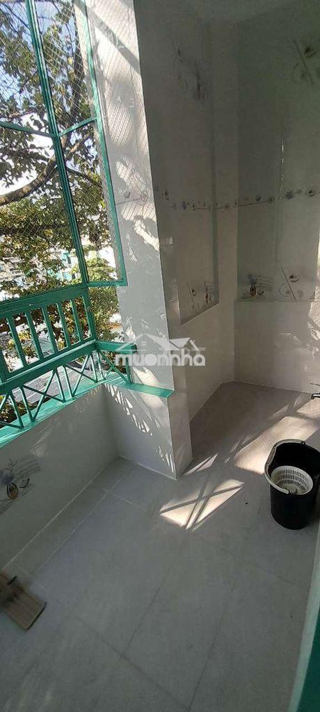 Cho thuê căn hộ lầu 3 c/ç lý thường kiệt, vĩnh viễn, pp, q11 tphcm