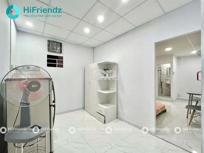 1pn tách bếp full nội thất, bancol gần đại học sài gòn, sư phạm, khtn