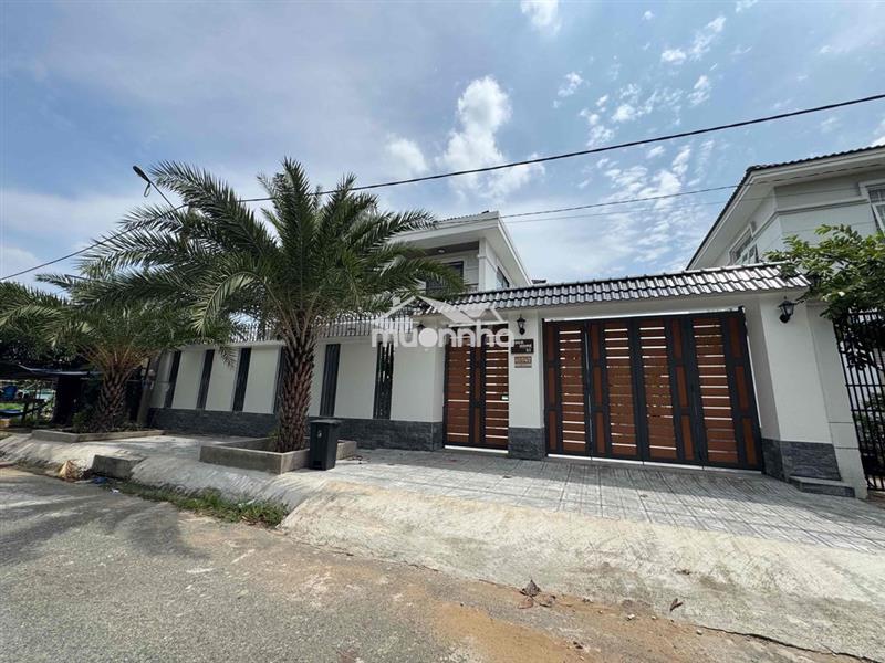 Cho thuê biệt thự 15x20 35 triệu, 7 pn, 7 wc, full nt.