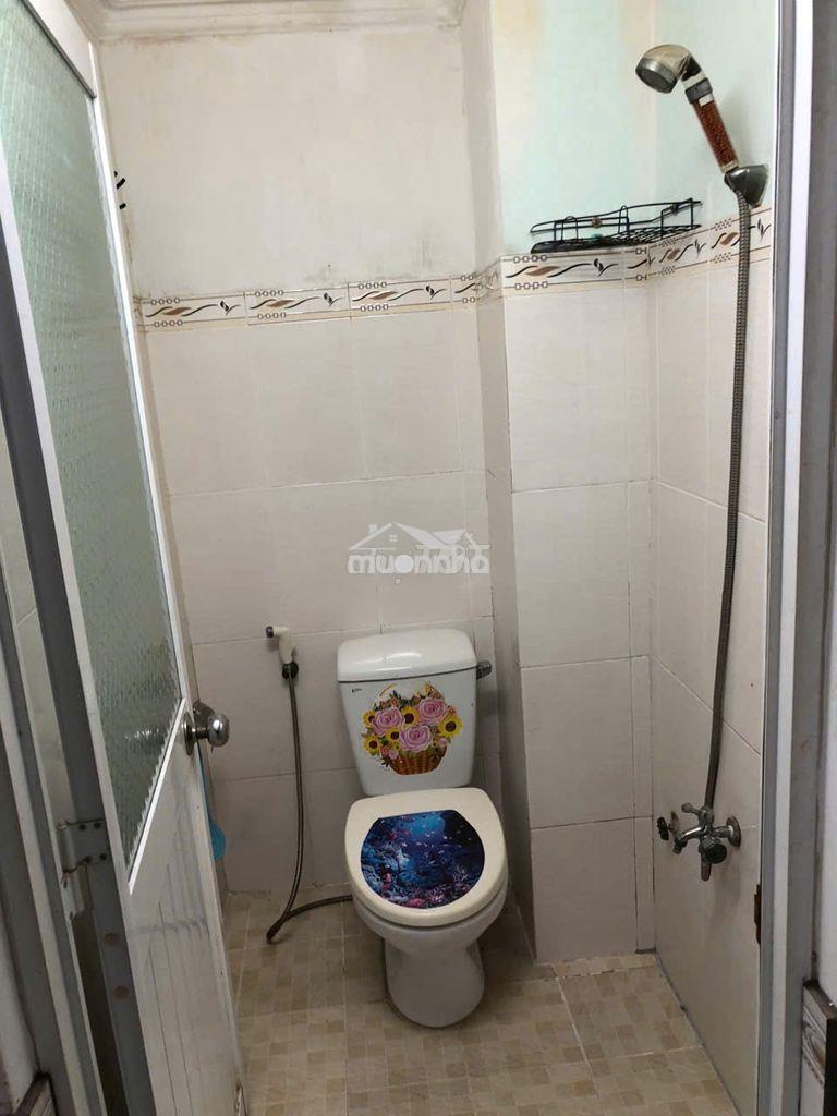 Cho thuê nhà 1 trệt 1 lầu hẻm xe hơi - 4