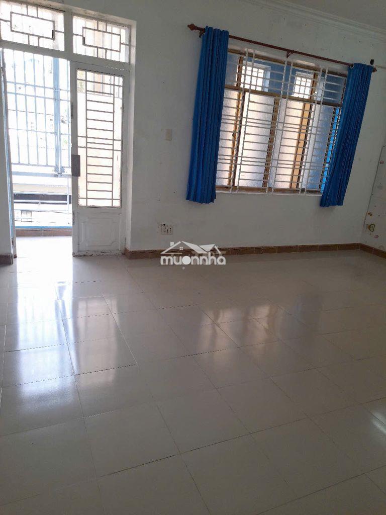 Phòng trọ đường đồng nai quận 10 (cũ) giá 4.4 triệu/tháng sát  bigc