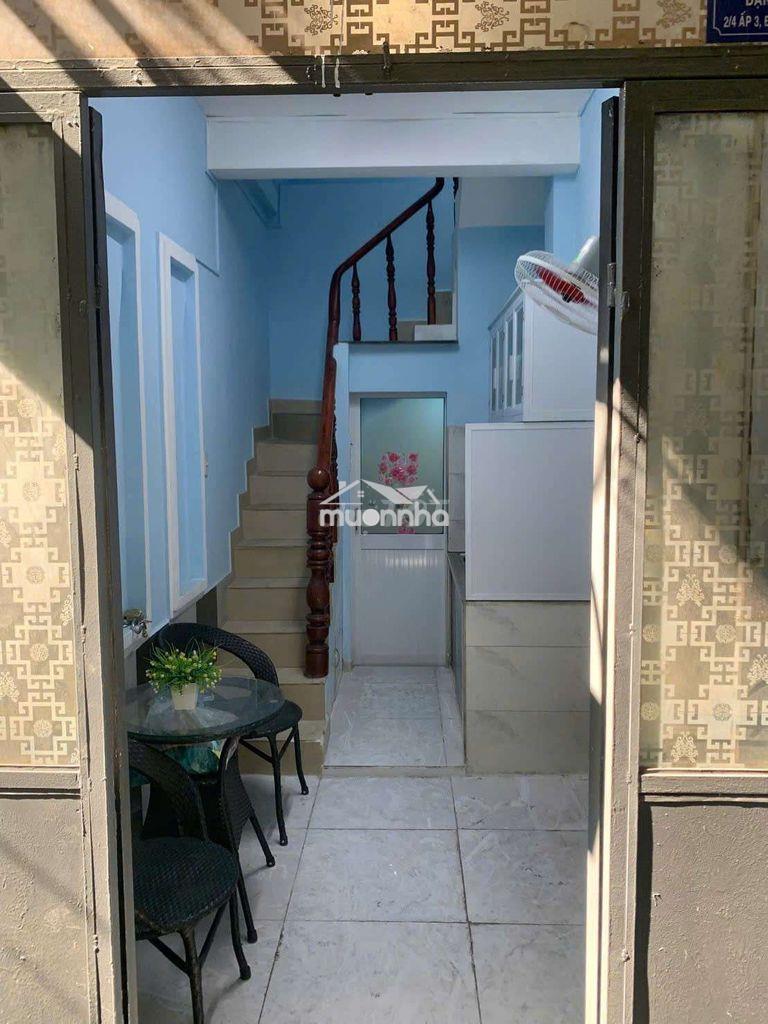Nhà sát mặt tiền đặng thúc vịnh dt 3x5m 2 lầu