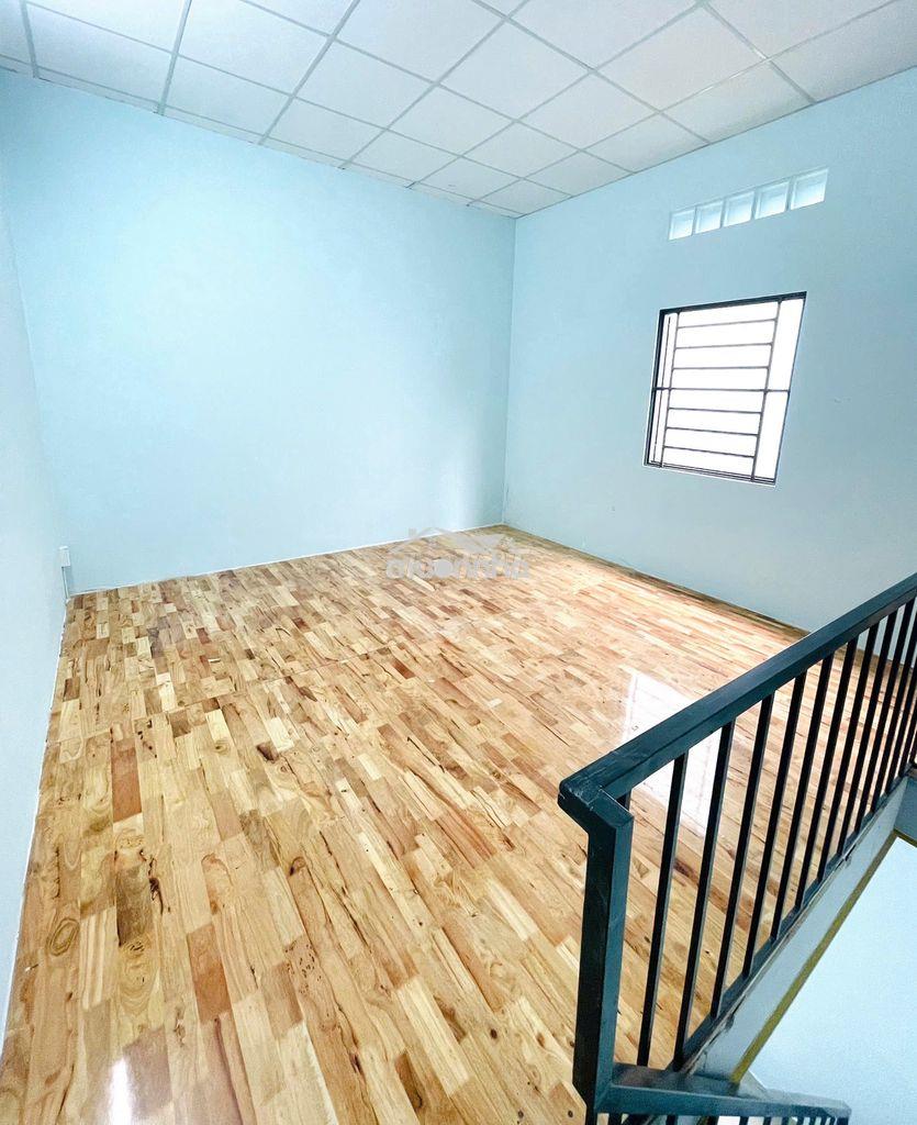 Dạng nhà nguyên căn 1 trệt 1 lửng siuuu rộng ngay chợ tân hương - Ảnh 3