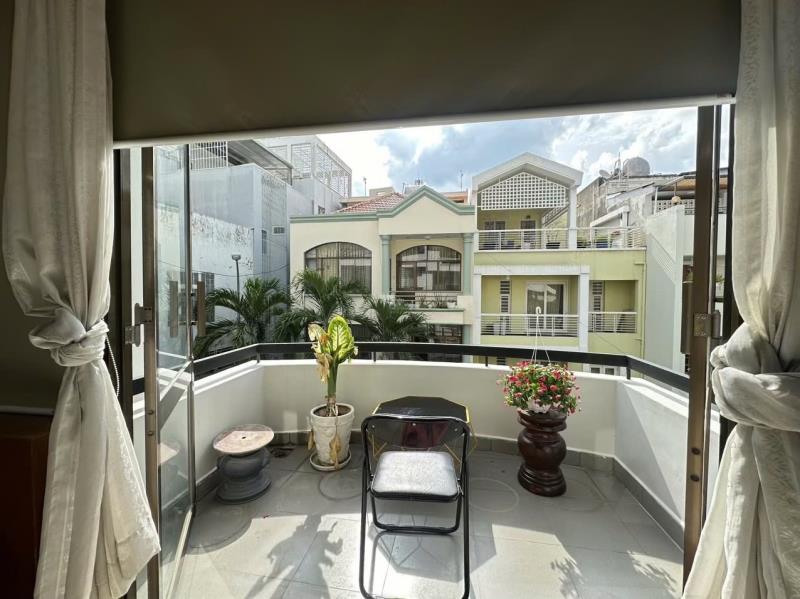 Cho thuê phòng trọ ban công lớn full nội thất đường hồ văn huê gần ufm,huflit,hsu,iuh hcmute - 2