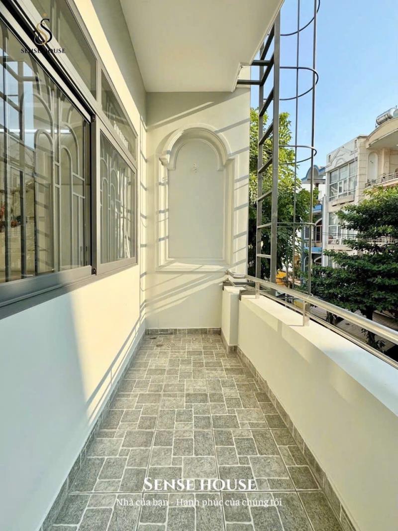 Studio ban công | full nội thất | máy giặc riêng từng phòng - 2