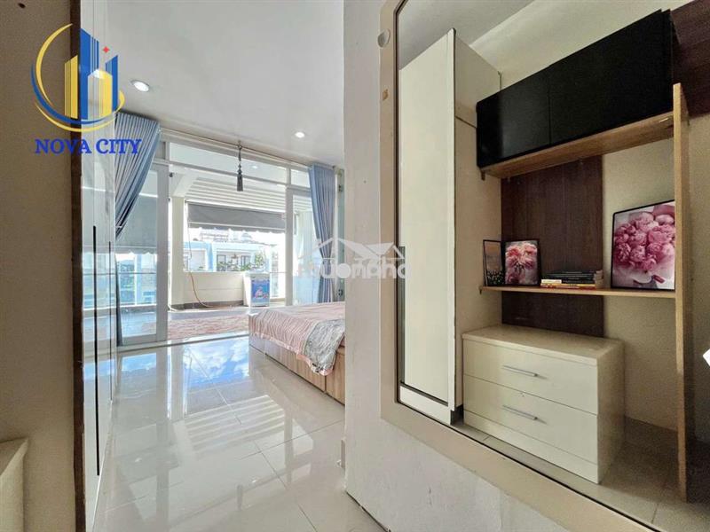 Cho thuê căn tách bếp full nội thất ban công bự