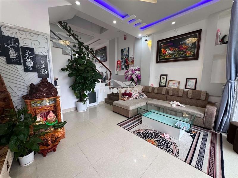 Nhà đẹp 4 tầng // 7 tỷ đã hoàn công cách chợ đl 1.5km