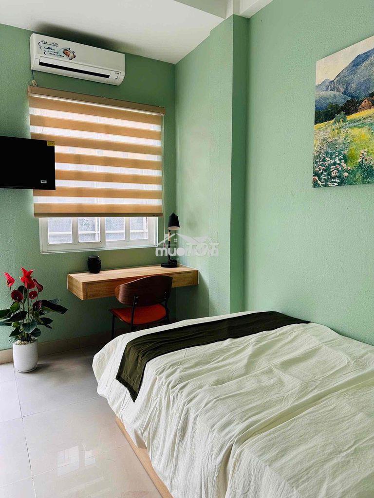 Khai trương studio ban công mới 100% mặt tiền hoàng sa- tách bếp
