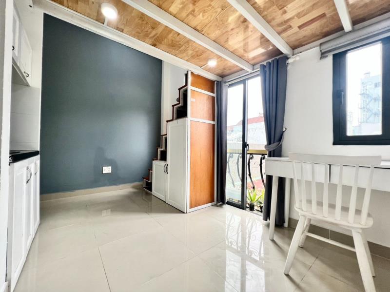 Gác lửng ban công thoáng gần đh văn hiến tân phú - Ảnh 3