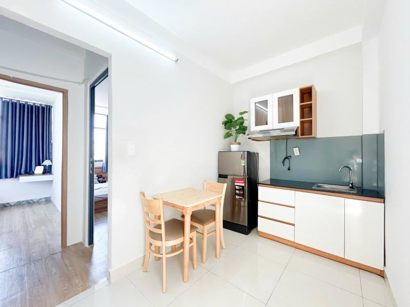 Căn hộ 2 phòng ngủ gần công viên gia định di chuyển thuận tiện các quận trung tâm,...
