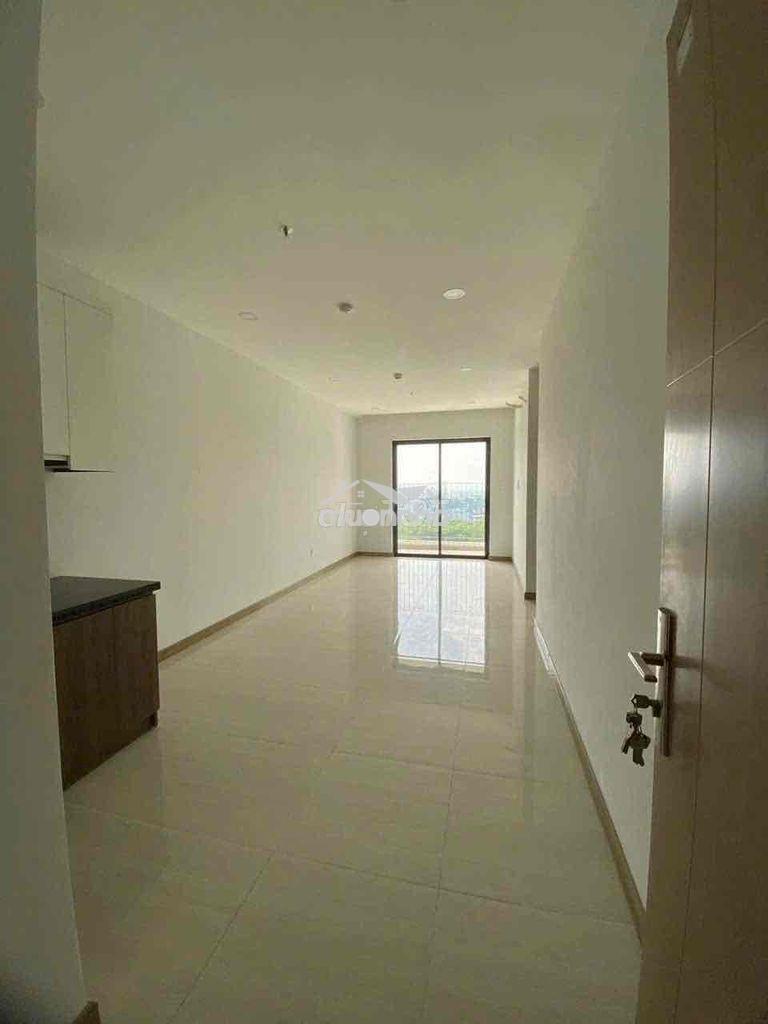 Cho thuê căn góc 2pn,2wc ban công bcons garden , tầng đẹp, hướng mát