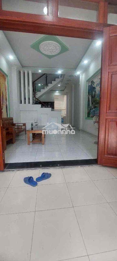 Bán nhà 2 lầu 1/ tx 22 thới an q12 hẻm 6m dt 53, 5m 4p ngủ giá 4ty7