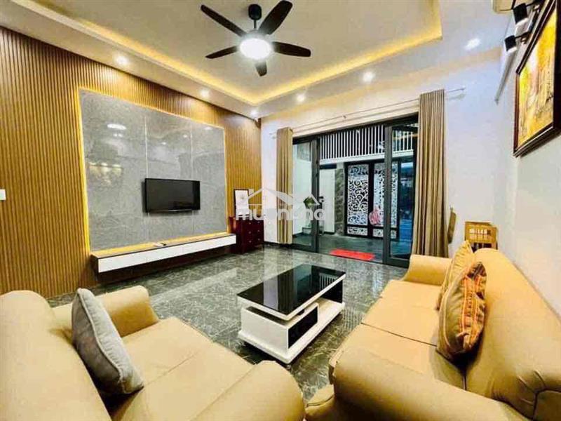 🏡🏡Cho thuê nhà 4 phòng ngủ khu hồ nghinh - gần biển mỹ khê