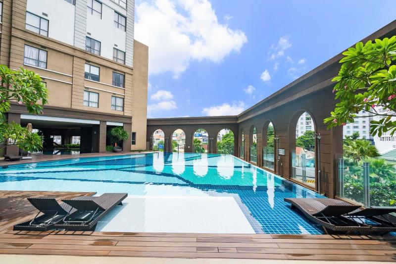 Fully furnished 2-bedroom apartment for rent – ho chi minh city  ✨ modern and comfortable 2-bedroom apartment in a high-quality residential building, fully furnished and ready to move in.  🏡 apartmen