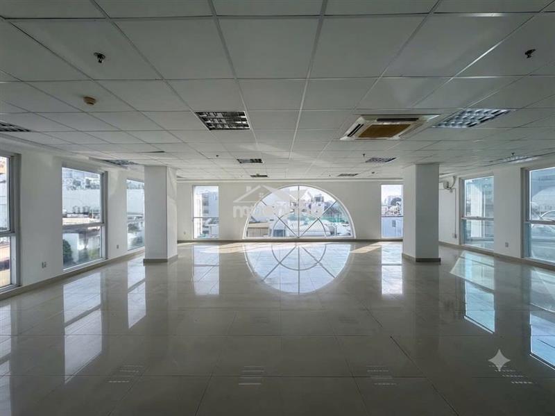 Cho thuê văn phòng đa kao quận 1 – 105m²– vị trí vàng - giá  21 triệu